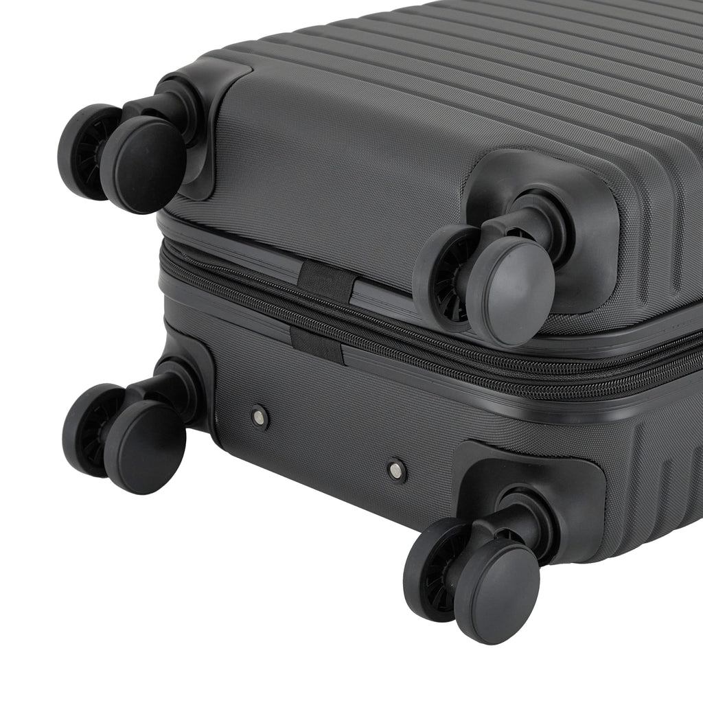 22" Hardside Carry-On Luggage, Black B50908
